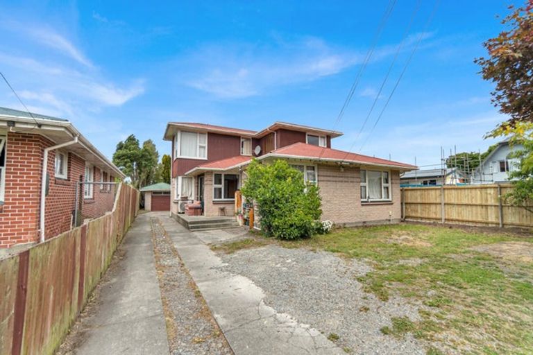 Photo of property in 4 Oakdale Street, Avonhead, Christchurch, 8042
