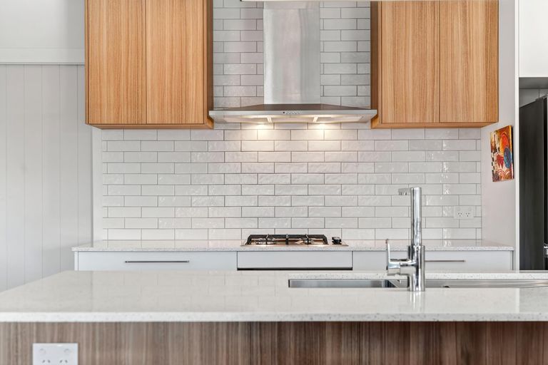 Photo of property in 23 Kereru Crescent, Wanaka, 9305