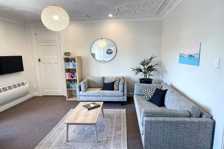 Photo of property in 1u5 Brooklyn Road, Mount Cook, Wellington, 6011