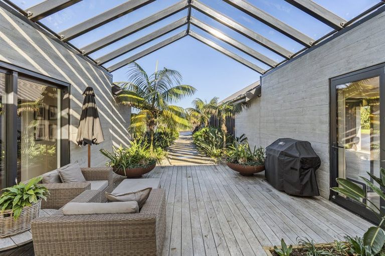 Photo of property in 438a Lwr Pitone Road, Pitone, New Plymouth, 4374