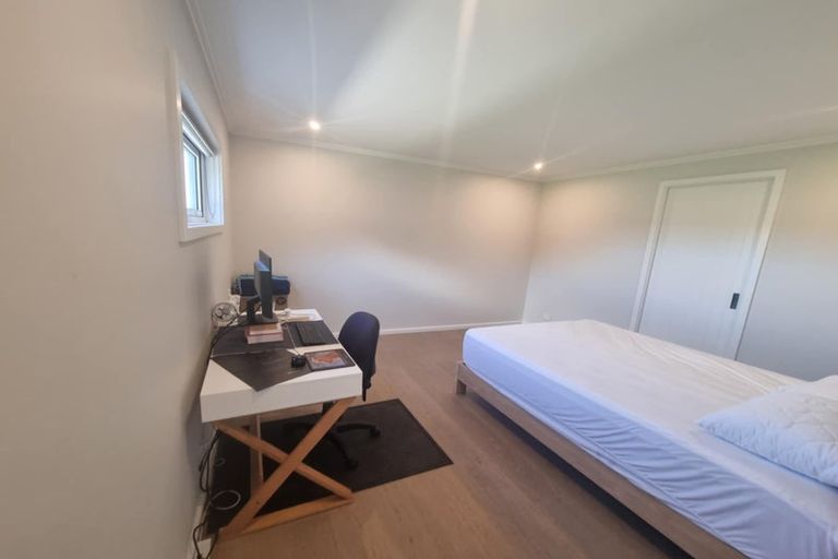 Photo of property in Three Chimneys, 80 Te Muna Road, Martinborough, 5784