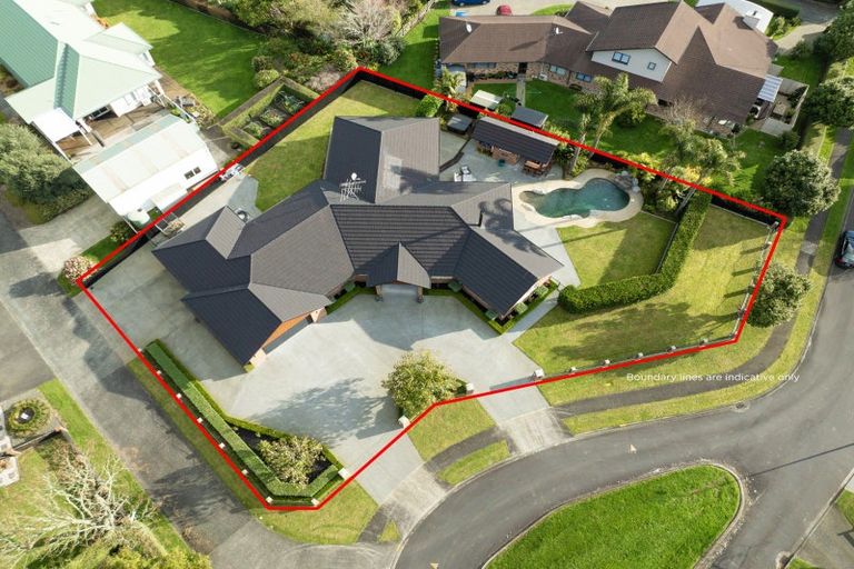 Photo of property in 14 Glencairn Place, Buckland, Pukekohe, 2677