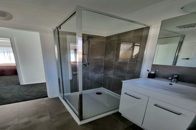 Photo of property in 382 Breezes Road, Aranui, Christchurch, 8061