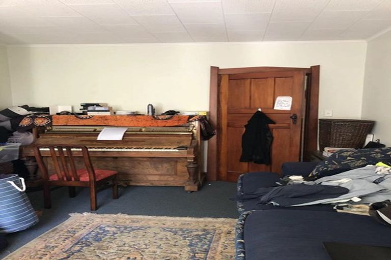 Photo of property in 106 Rattray Street, Riccarton, Christchurch, 8041