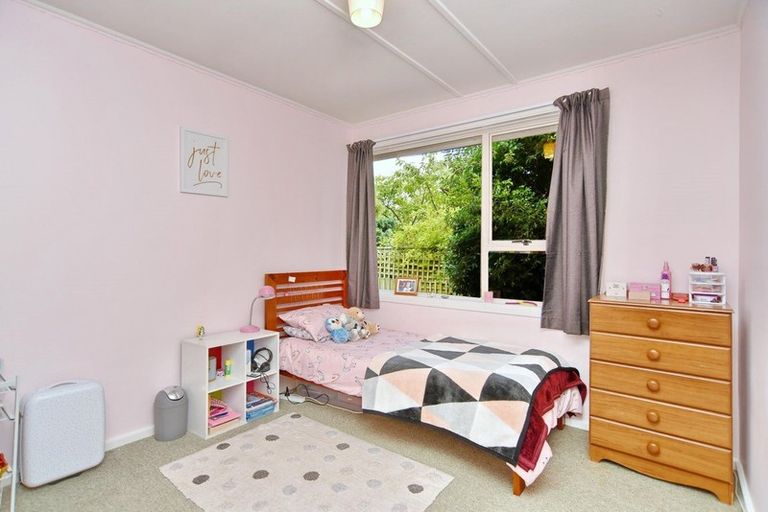 Photo of property in 1 Finlay Place, Woolston, Christchurch, 8023