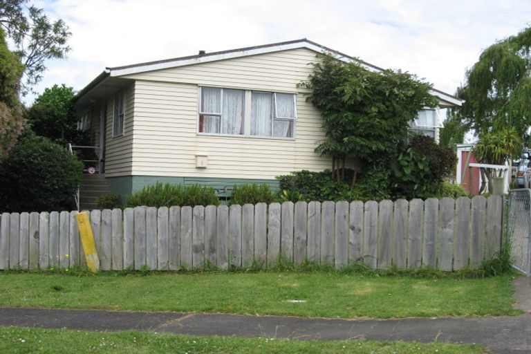 Photo of property in 3 Nevis Place, Mangere, Auckland, 2022