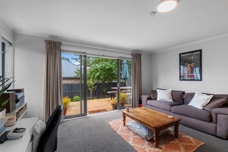 Photo of property in 55 Mcfaddens Road, St Albans, Christchurch, 8052