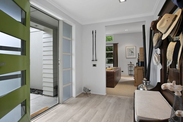 Photo of property in 29 Norfolk Drive, Cambridge, 3434