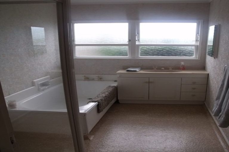 Photo of property in 3 Elliott Street, Taradale, Napier, 4112