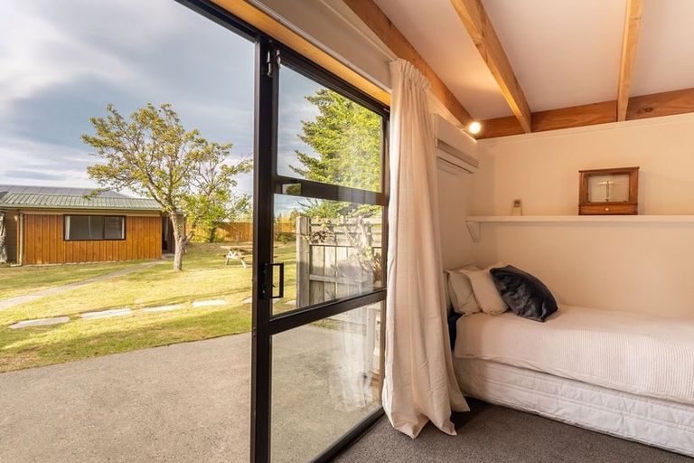 Photo of property in 10 Glencairn Road, Twizel, 7901