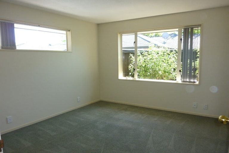 Photo of property in 5/30 Newnham Terrace, Upper Riccarton, Christchurch, 8041