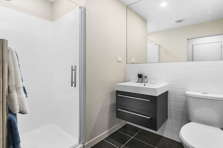 Photo of property in 17/31u Princess Terrace, Newtown, Wellington, 6021