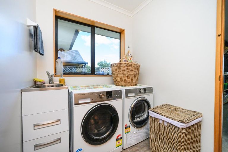 Photo of property in 1 Rose Place, Awapuni, Palmerston North, 4412