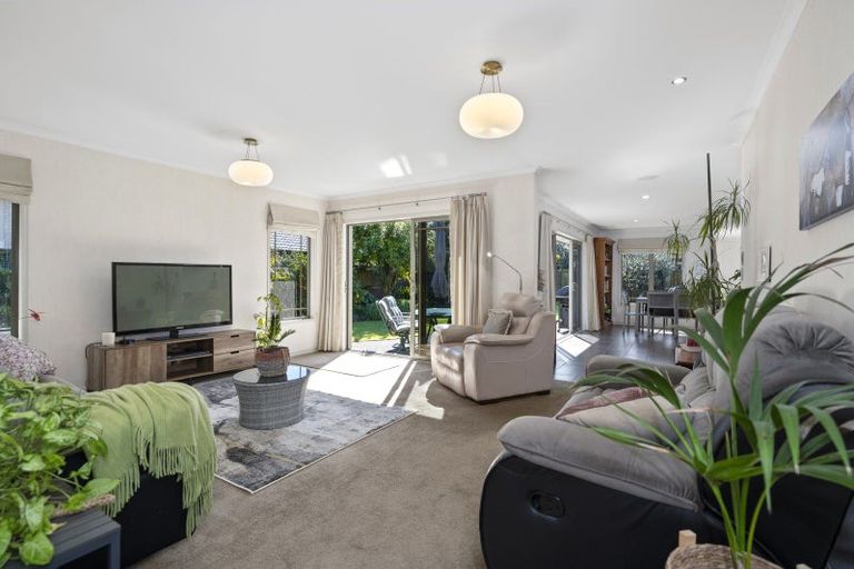 Photo of property in 23 Inverness Drive, Pyes Pa, Tauranga, 3112