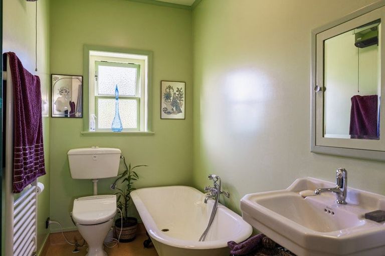 Photo of property in 28 Nuffield Avenue, Marewa, Napier, 4110