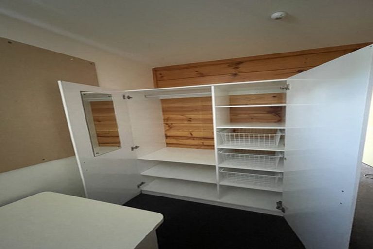 Photo of property in Drummond Street Flats, 19u5 Drummond Street, Mount Cook, Wellington, 6021