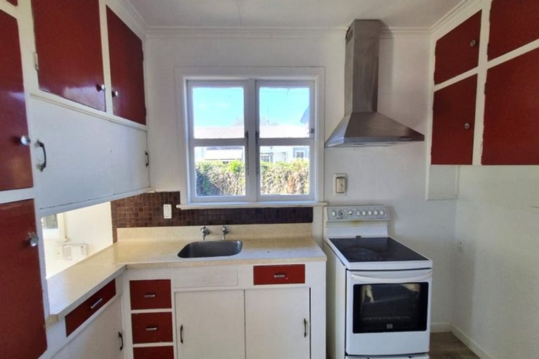 Photo of property in 48 Robinson Avenue, Holdens Bay, Rotorua, 3010