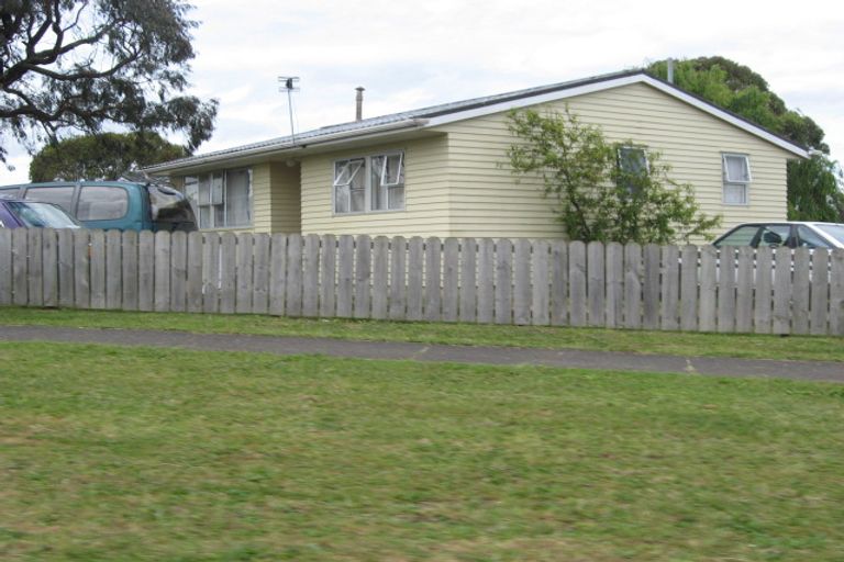 Photo of property in 81 Friesian Drive, Mangere, Auckland, 2022