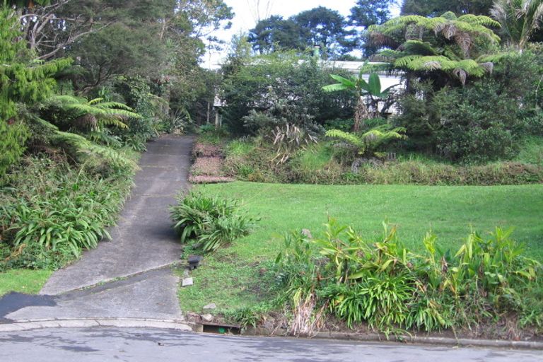 Photo of property in 55 Sylvan Valley Avenue, Titirangi, Auckland, 0604
