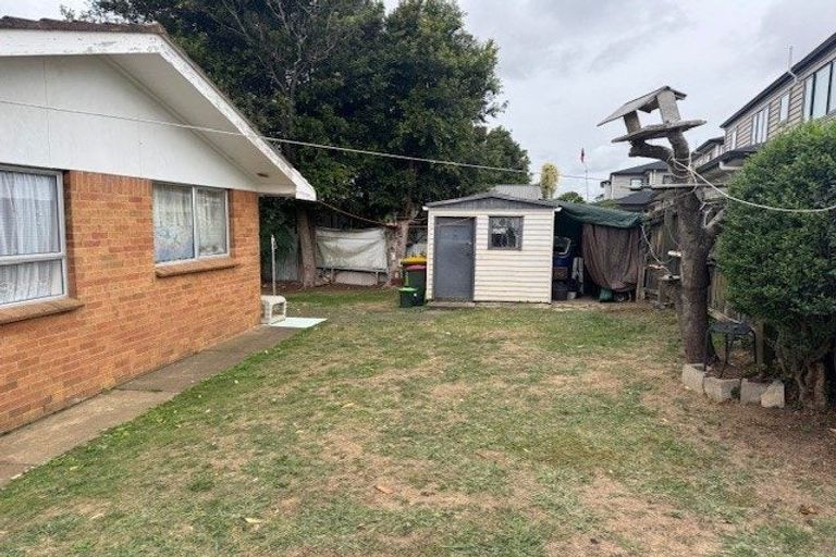 Photo of property in 8/5 Deering Place, Papatoetoe, Auckland, 2025