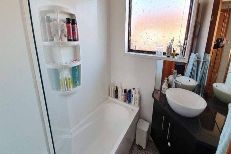 Photo of property in 23 Arcon Drive, Broomfield, Christchurch, 8042