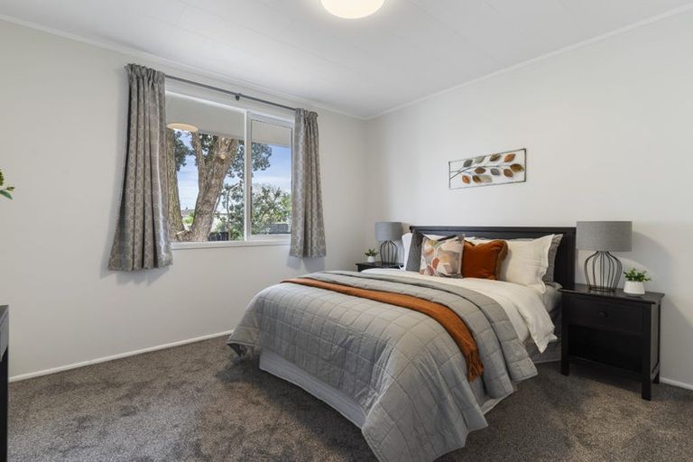 Photo of property in 17 Harania Avenue, Favona, Auckland, 2024