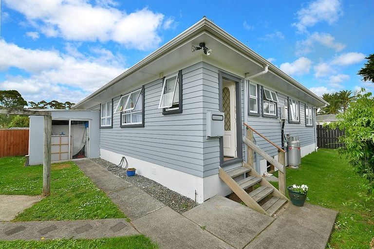 Photo of property in 53b Springs Road, Parakai, 0830
