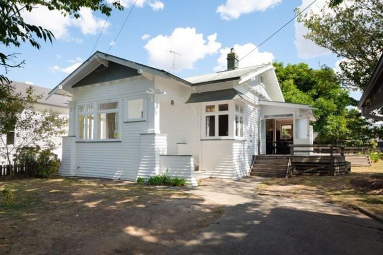 Photo of property in 49 Firth Street, Hamilton East, Hamilton, 3216