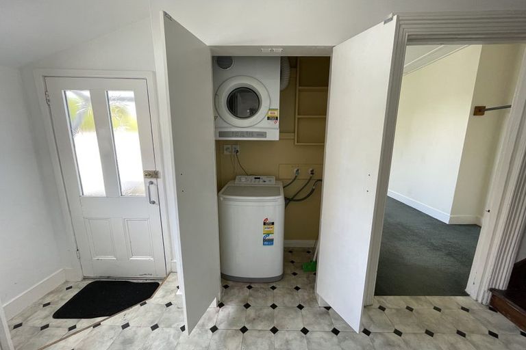 Photo of property in 113 Wallace Street, Mount Cook, Wellington, 6021