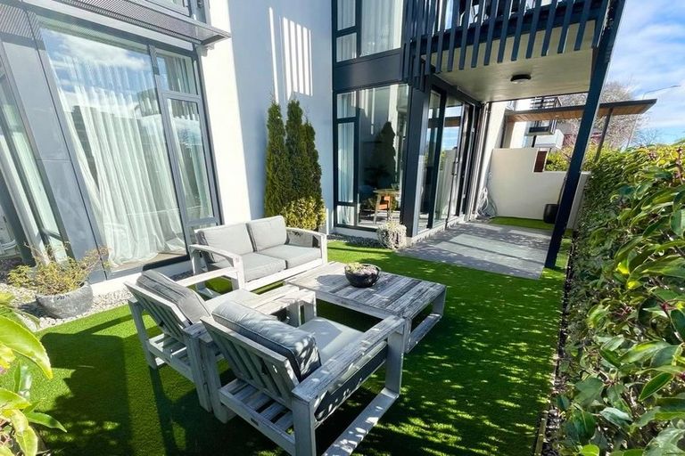 Photo of property in 50 Kilmore Street, Christchurch Central, Christchurch, 8013