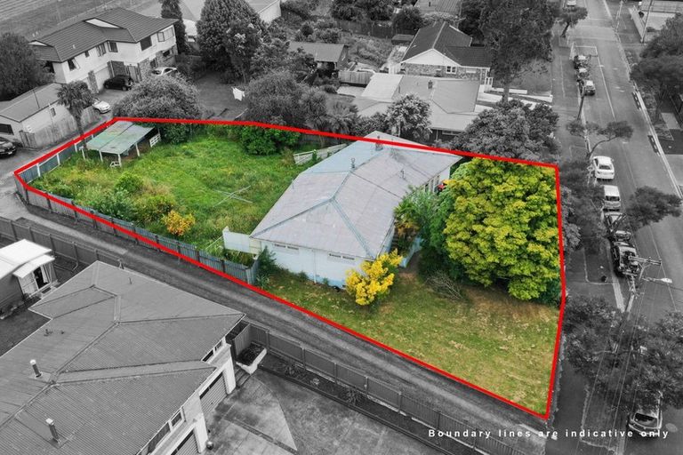 Photo of property in 15 Mccracken Avenue, Hillcrest, Hamilton, 3216