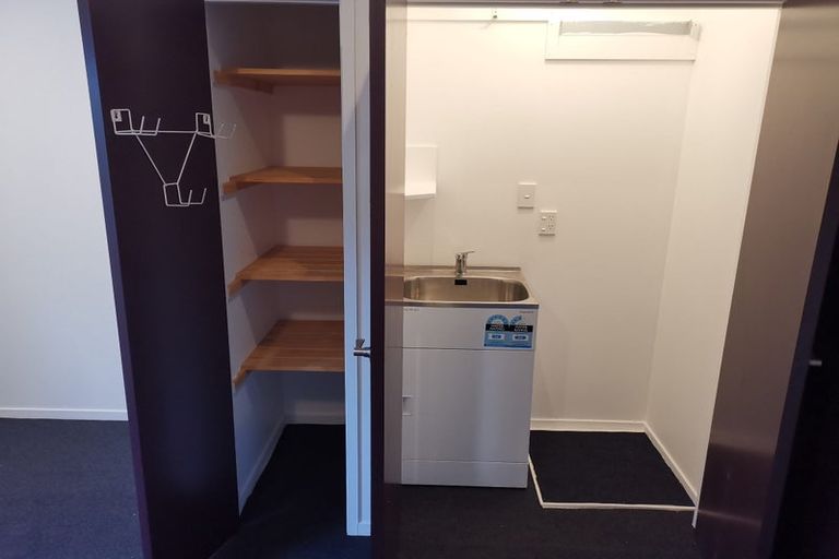 Photo of property in 18 Hobby Avenue, Birkdale, Auckland, 0626