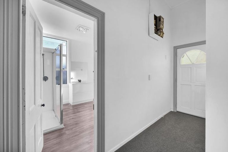 Photo of property in 176 Glover Road, Hawera, 4610
