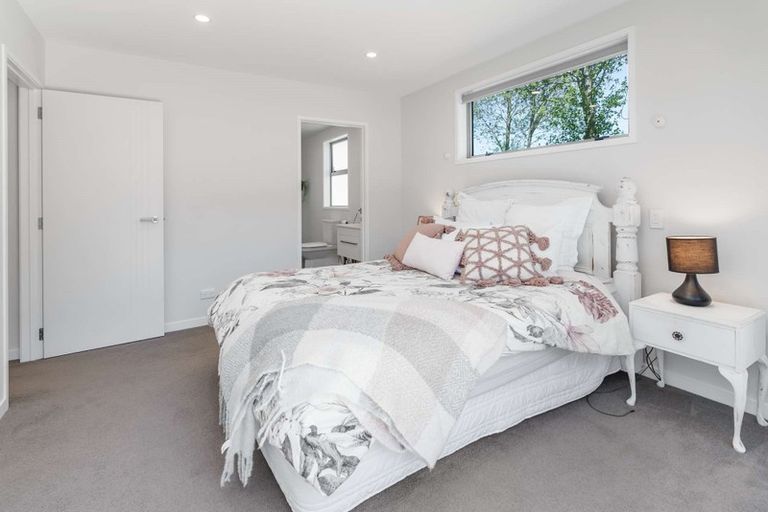 Photo of property in 44 Marion Crescent, Papamoa Beach, Papamoa, 3118