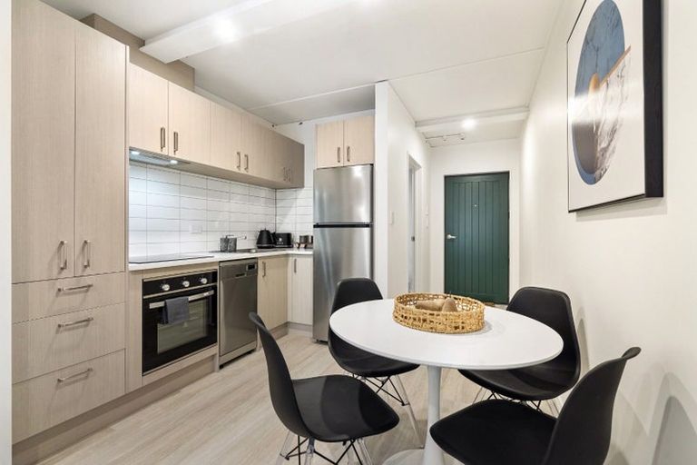 Photo of property in 2/9g East Street, Papakura, 2110
