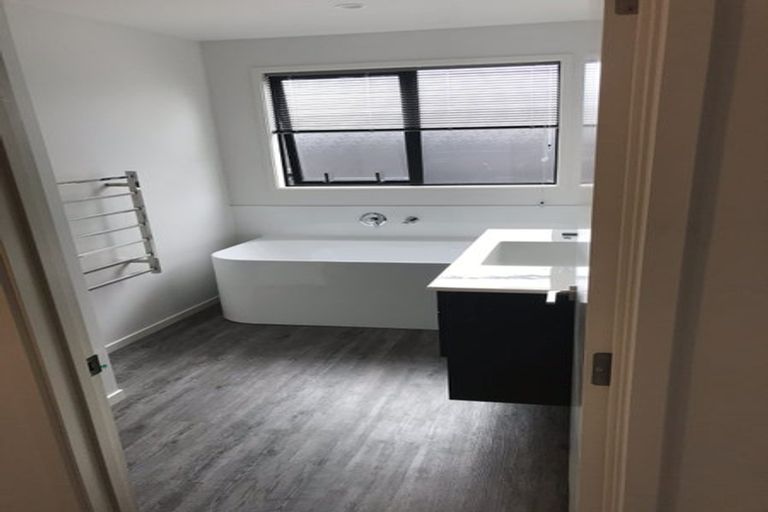 Photo of property in 222 Westminster Street, Mairehau, Christchurch, 8013