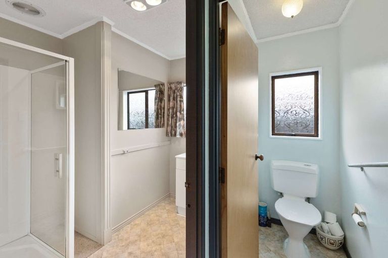 Photo of property in 3 Tukapa Street, Westown, New Plymouth, 4310