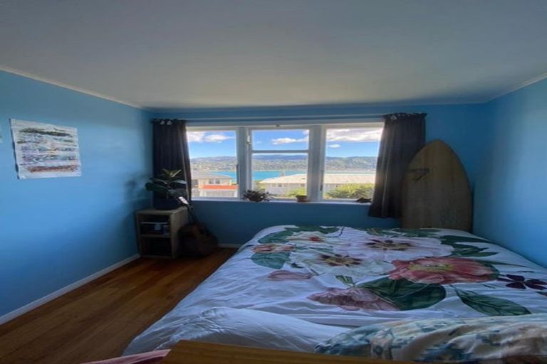 Photo of property in 19a Kekerenga Street, Strathmore Park, Wellington, 6022