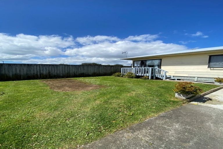 Photo of property in 2/28 Hannah Road, Otara, Auckland, 2023