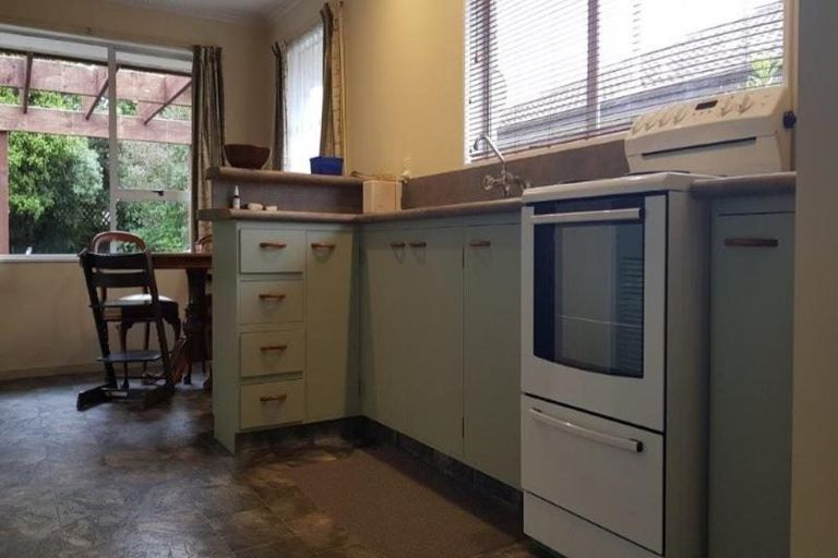 Photo of property in 4 Lydbury Place, Parklands, Christchurch, 8083