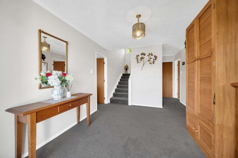 Photo of property in 11 Bowen Street, Te Anau, 9600