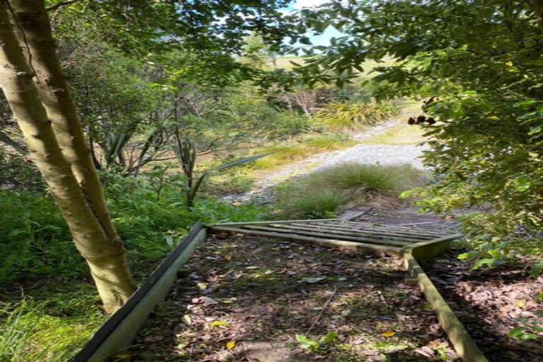 Photo of property in 63 Hartwell Drive, Kelvin Grove, Palmerston North, 4470