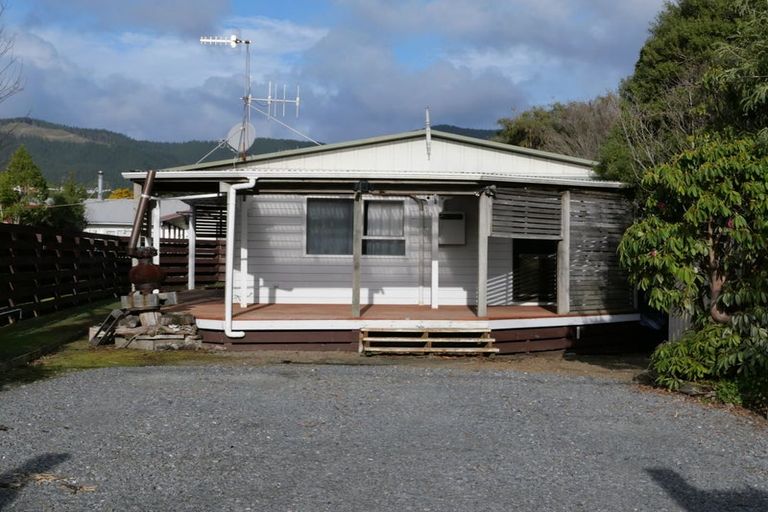 Photo of property in 62 Rata Road, Raumati Beach, Paraparaumu, 5032