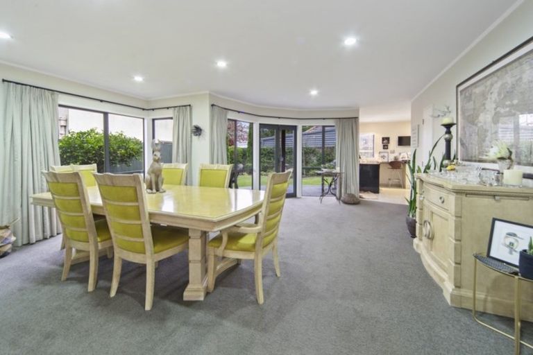 Photo of property in 12 Maeroa Road, Beerescourt, Hamilton, 3200
