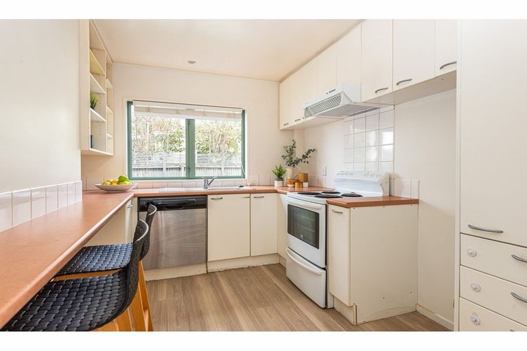 Photo of property in 4/36 Champion Street, Edgeware, Christchurch, 8013