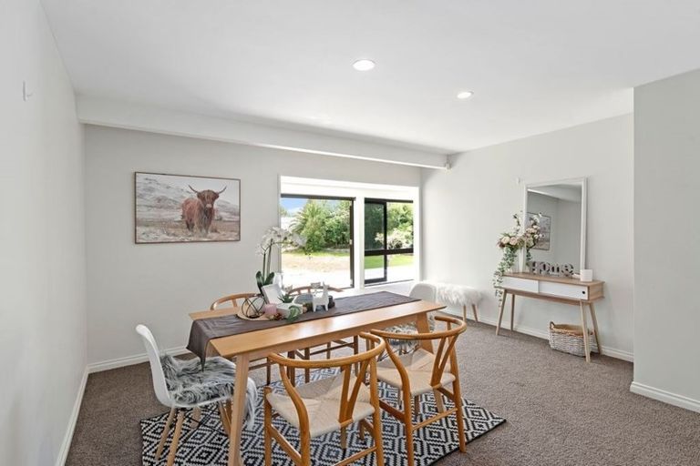Photo of property in 88a Mazengarb Road, Paraparaumu Beach, Paraparaumu, 5032
