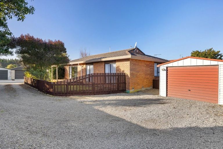 Photo of property in 1/126b Inwoods Close, Parklands, Christchurch, 8083