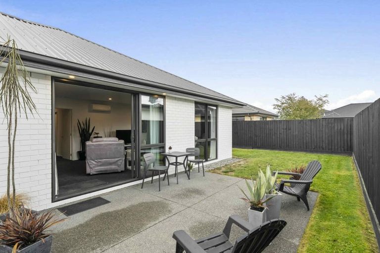 Photo of property in 9 Lambies Street, Marshland, Christchurch, 8083