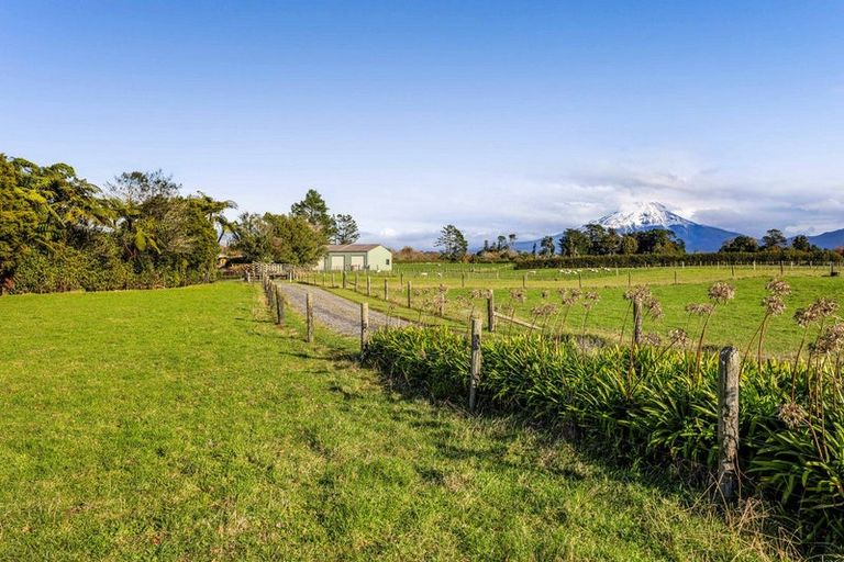 Photo of property in 51a Maire Street, Inglewood, 4330