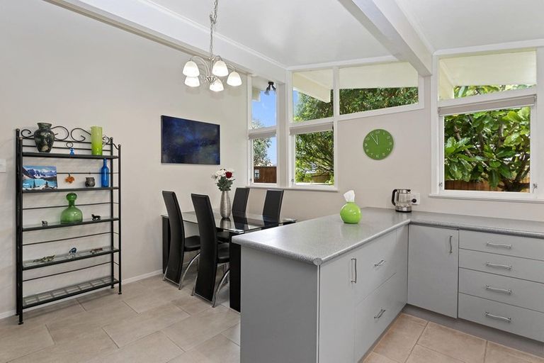 Photo of property in 93 Mcleod Road, Te Atatu South, Auckland, 0610